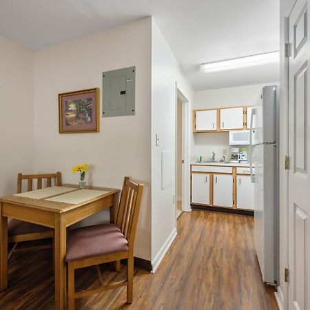 Affordable Suites Greenville Eksteriør billede